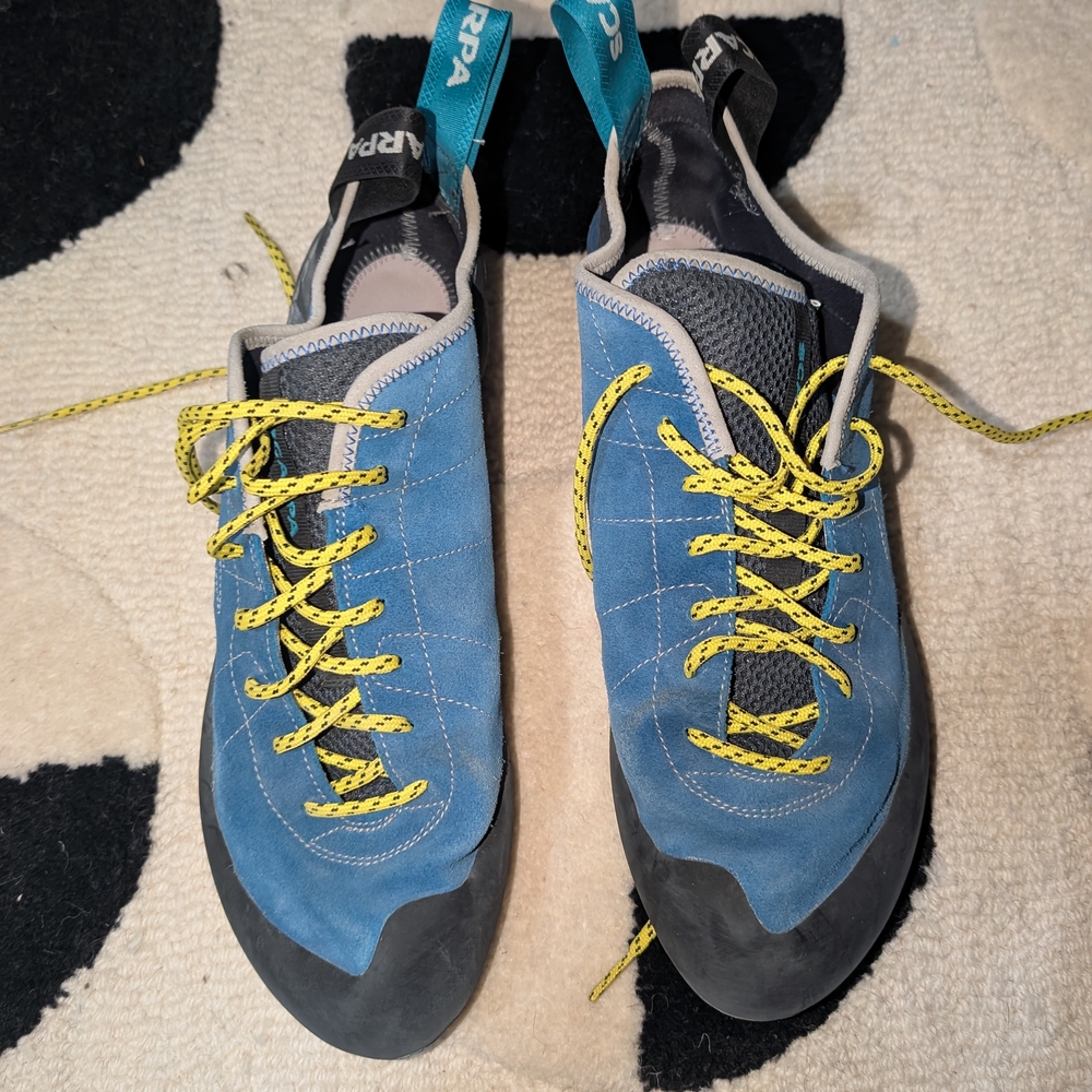 Scarpa Blue Suede Climbing Shoes with Yellow Laces